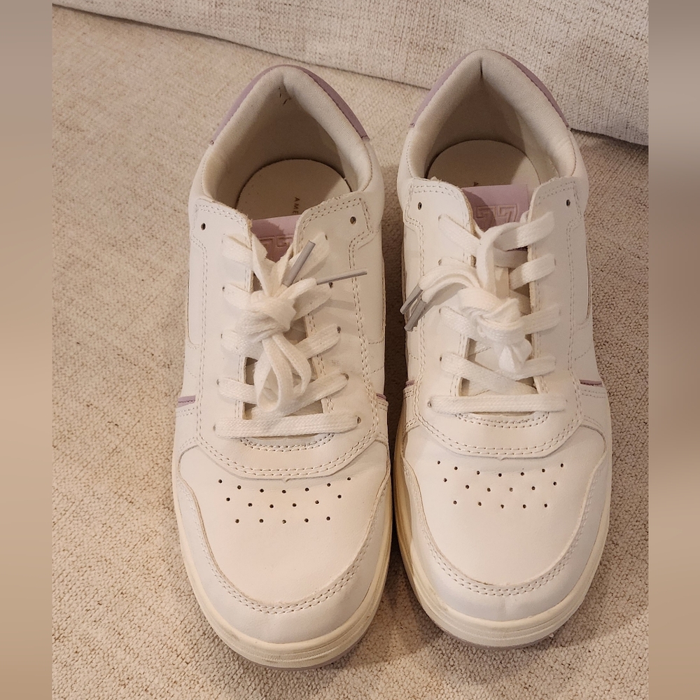 AE (American Eagle) Platform Cupsole  Sneaker, size 8